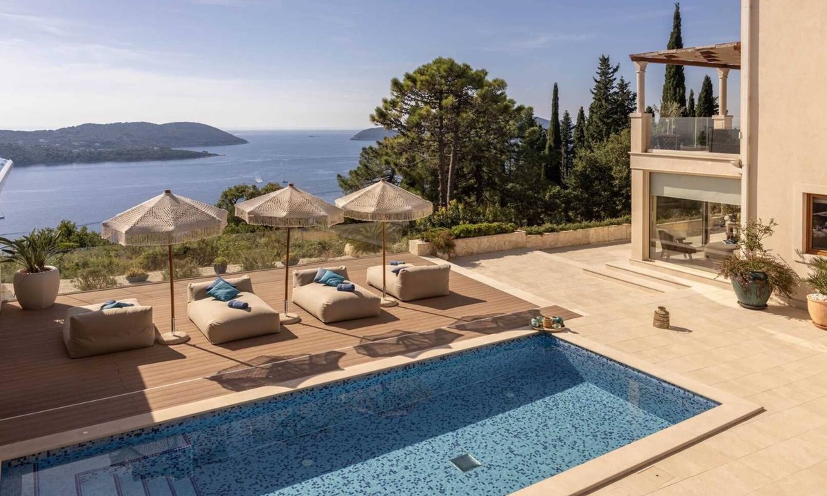 Orasac Villa | Luxury Villa Dolce Vita with Swimming Pool