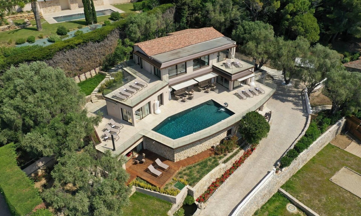 Mougins Villa | Luxury Villa for Rent in Mougins