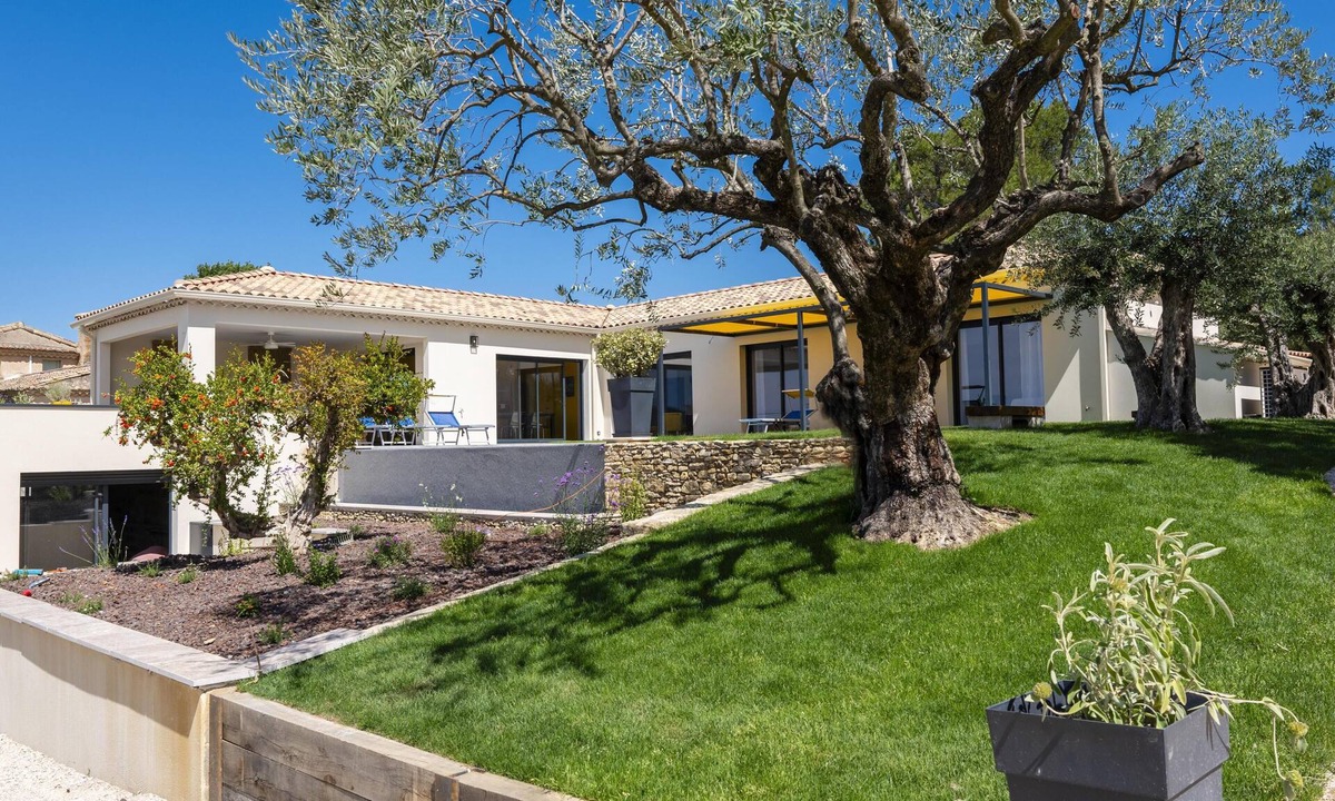 Beaumes-de-Venise House | Luxury villa with A/C and a private pool