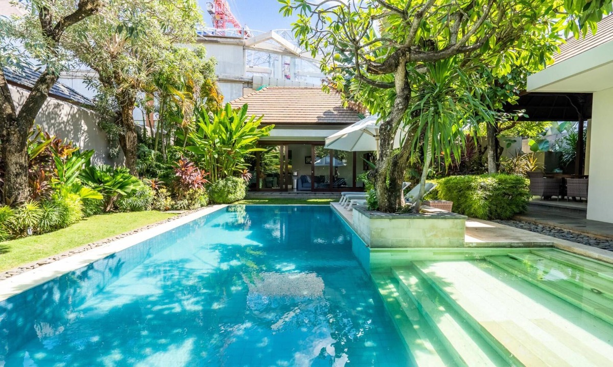 Sanur Villa | Luxury Villa in Beachfront Estate – Kejora 3 | Pool | Sleeps 10