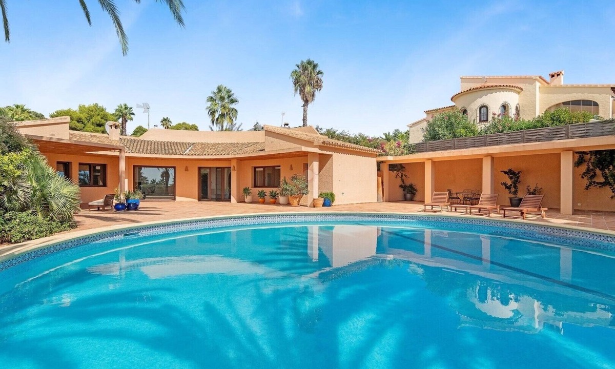 San Jaime Villa | Luxury Villa Kerenza