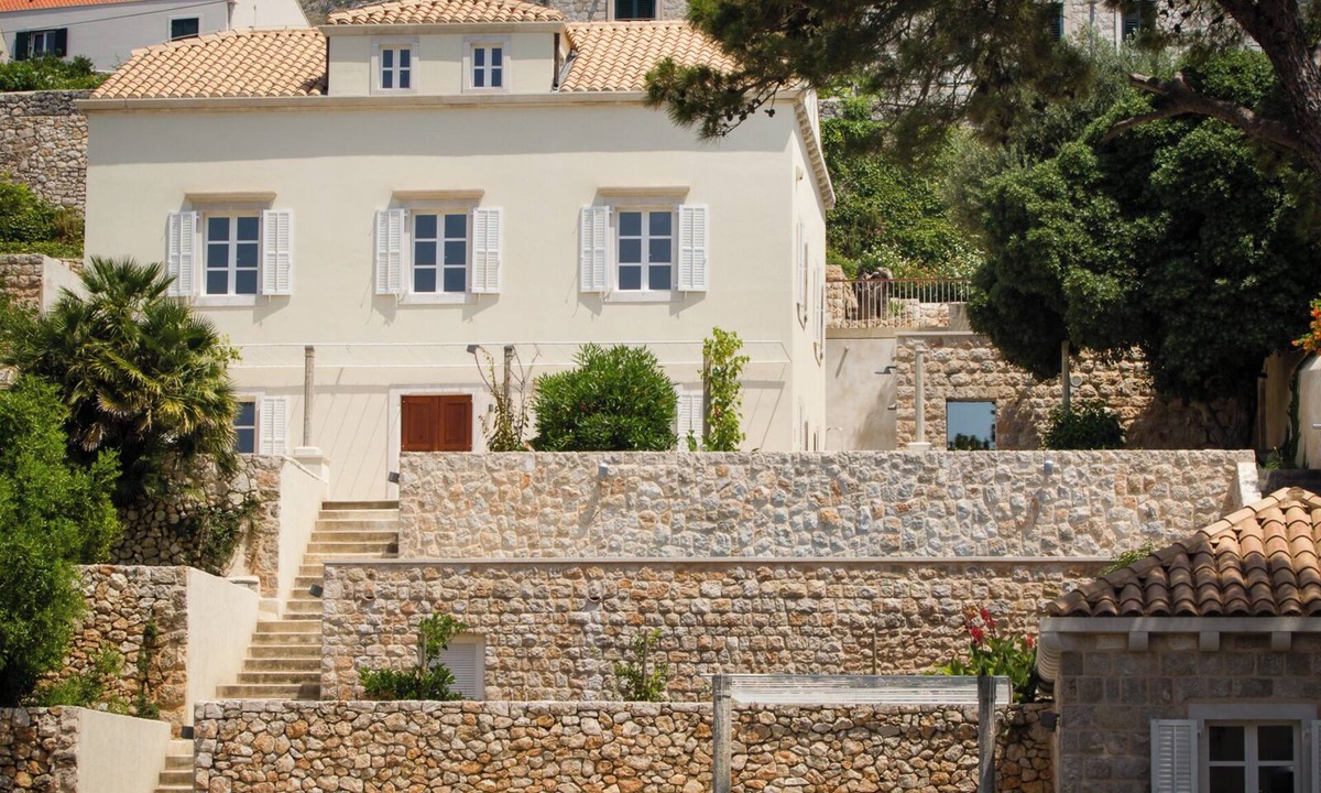 Pile Villa | Luxury Villa near Dubrovnik Old Town for up to 8 Guests