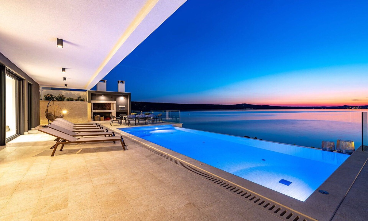 Novigrad Villa | Luxury Villa Novita with Pool