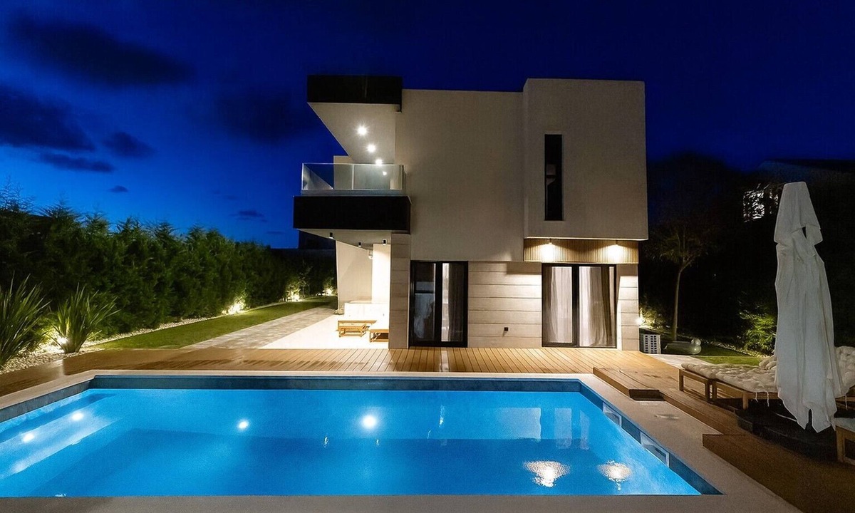Vir Villa | Luxury Villa Palermo
