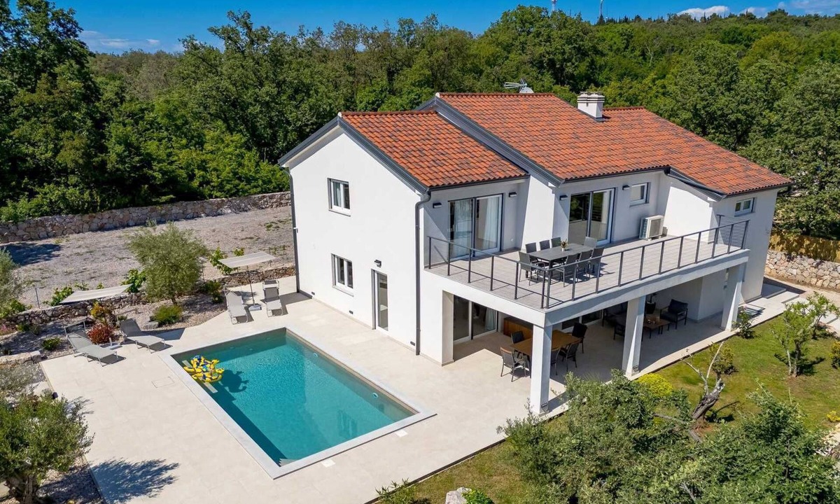 Kras Villa | Luxury Villa Posija with private pool – A Hidden Gem on Krk Island