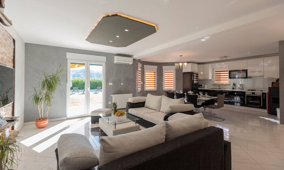 Knezovici Villa | Luxury villa Several in Imotski, pool