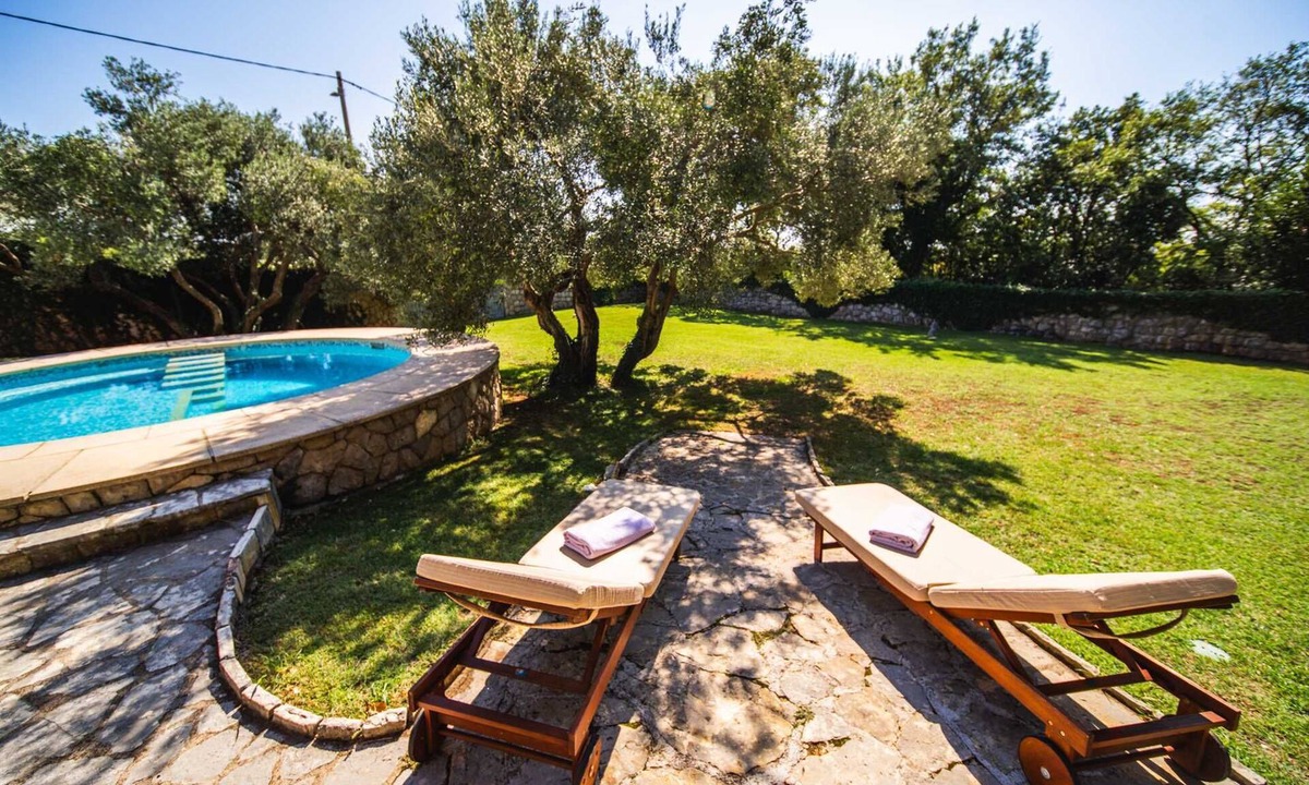 Cilipi Villa | Luxury Villa T&K Heritage with Swimming Pool