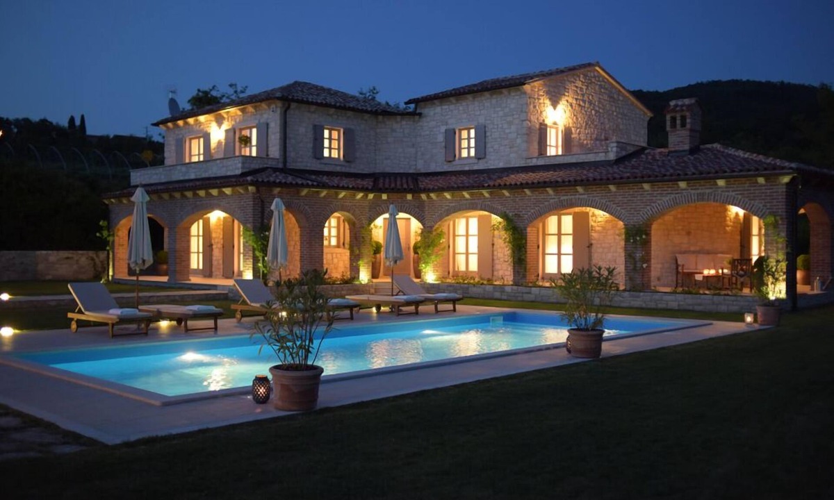 Brkac Villa | Luxury villa with large heated pool and game room