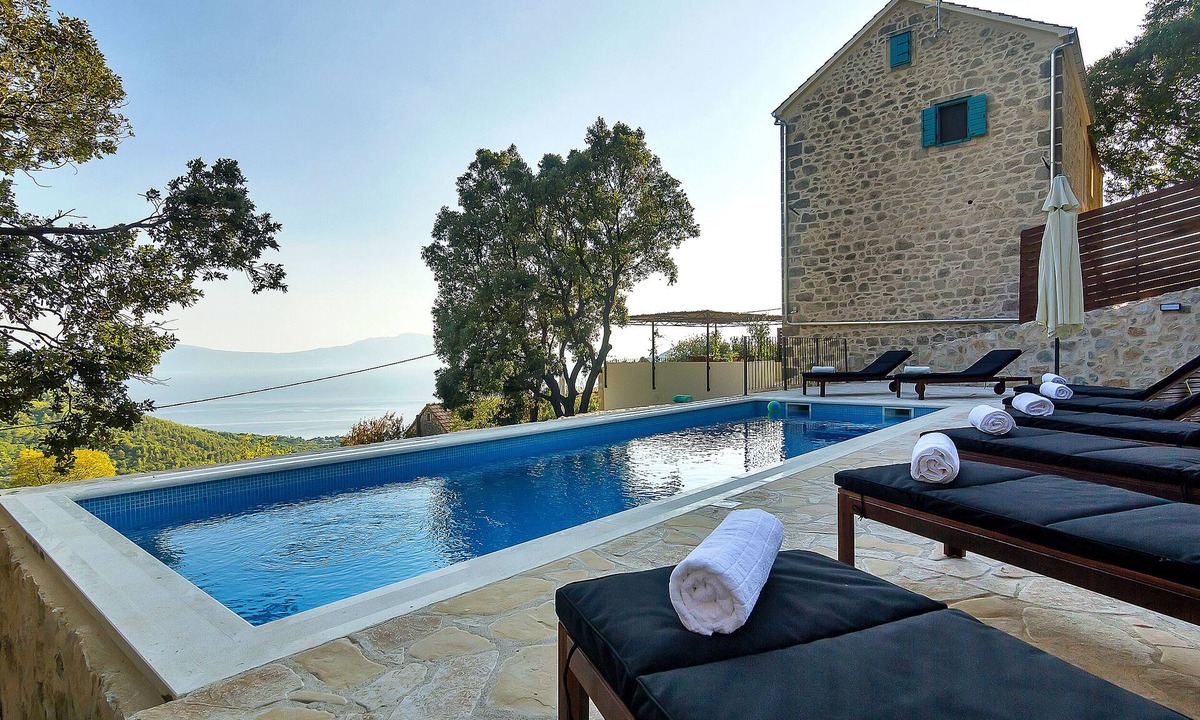 Zaostrog Villa | Luxury villa with private pool. Sea view, space for 8 people