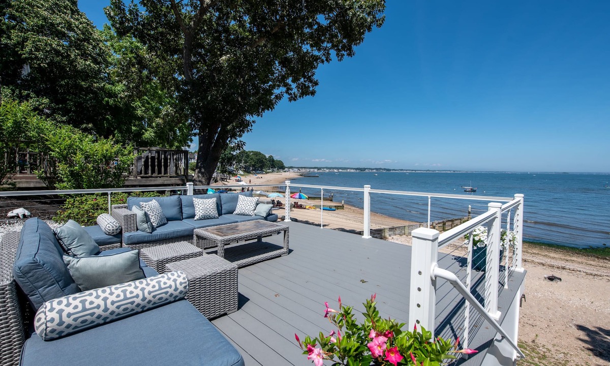 Clinton House | Luxury Waterfront Home-Now booking through Summer 2026