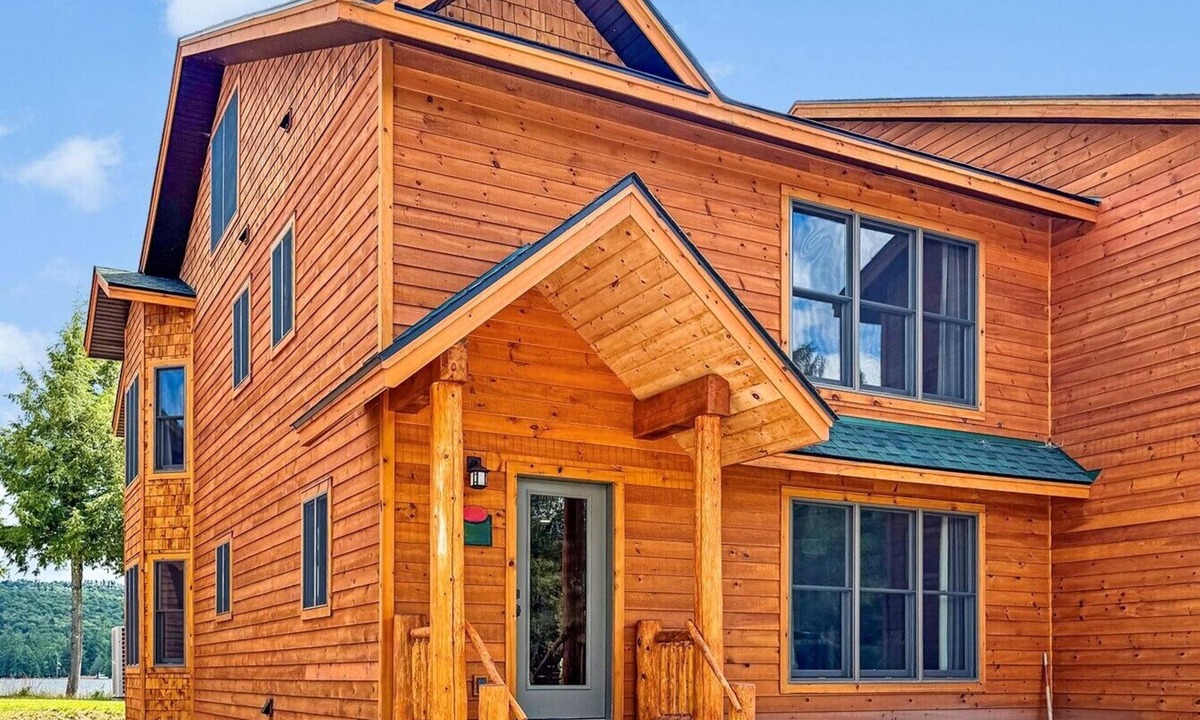 Inlet House | Luxury Waterfront Townhome O6 - 4th Lake Inlet, NY