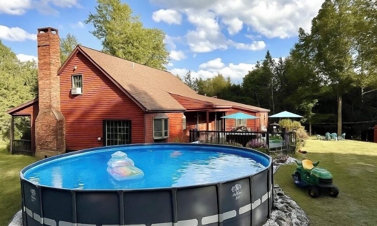Windham House | Luxury Windham Villa | 6BR, 4 BA, XL Pool, Hot Tub & Cinema, Gardens