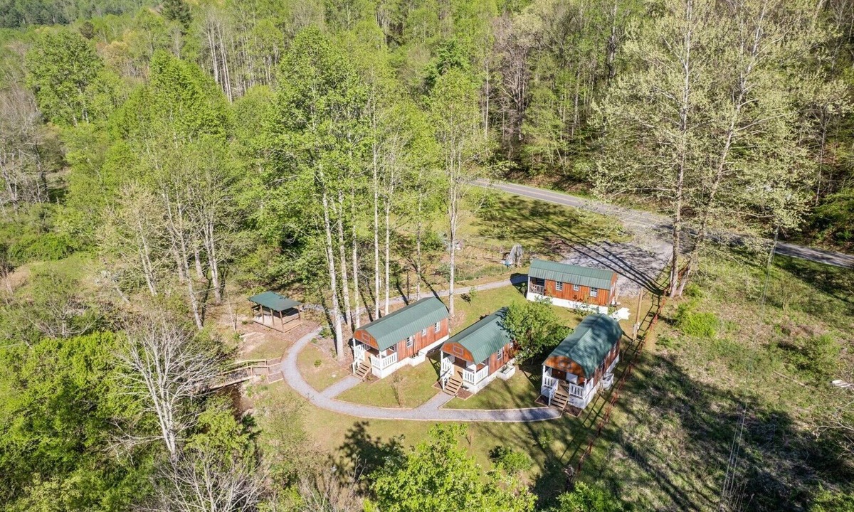 Cullowhee Cabin | Lying Fishermen Tiny Home Cabin by the River near WCU