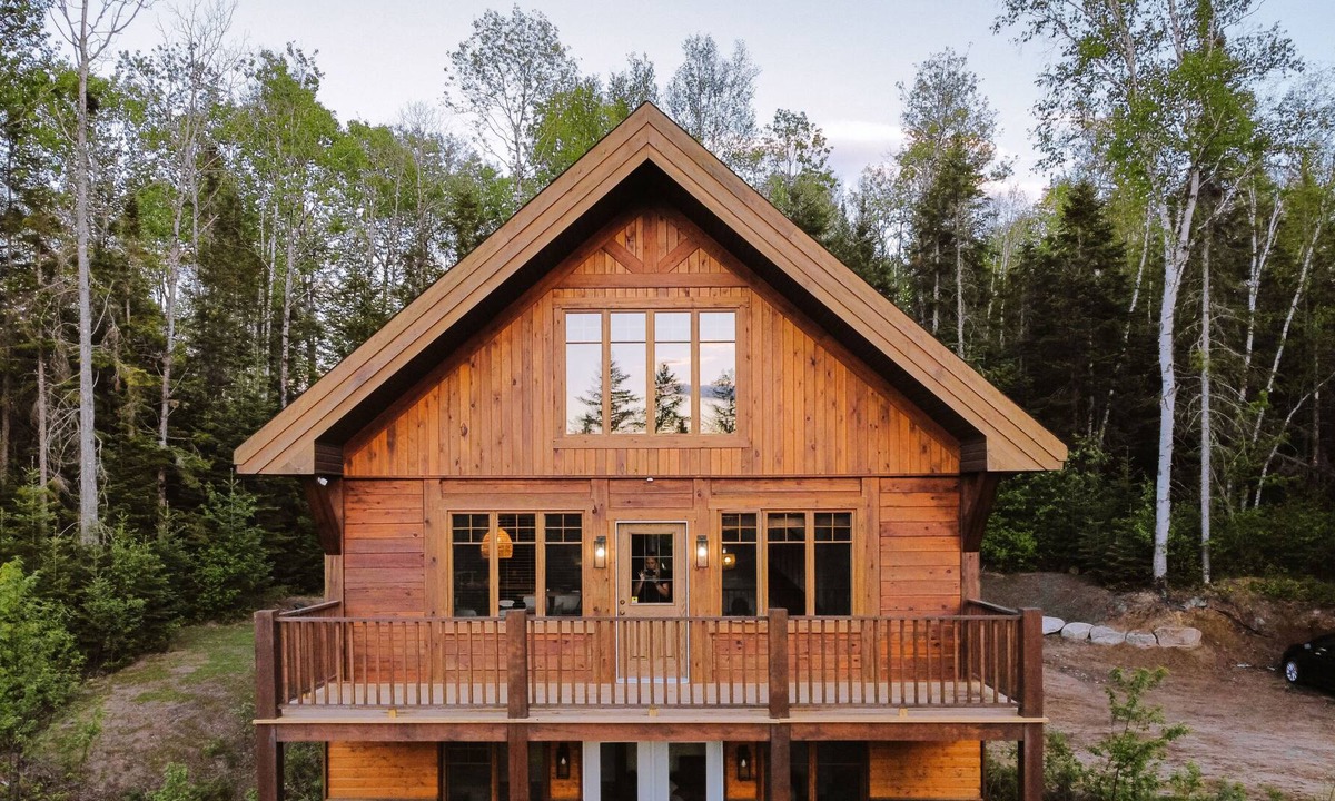 Notre-Dame-de-la-Merci House | Lykke St-Donat | Spa, Sauna & Regional Park (2min from the beach by car)