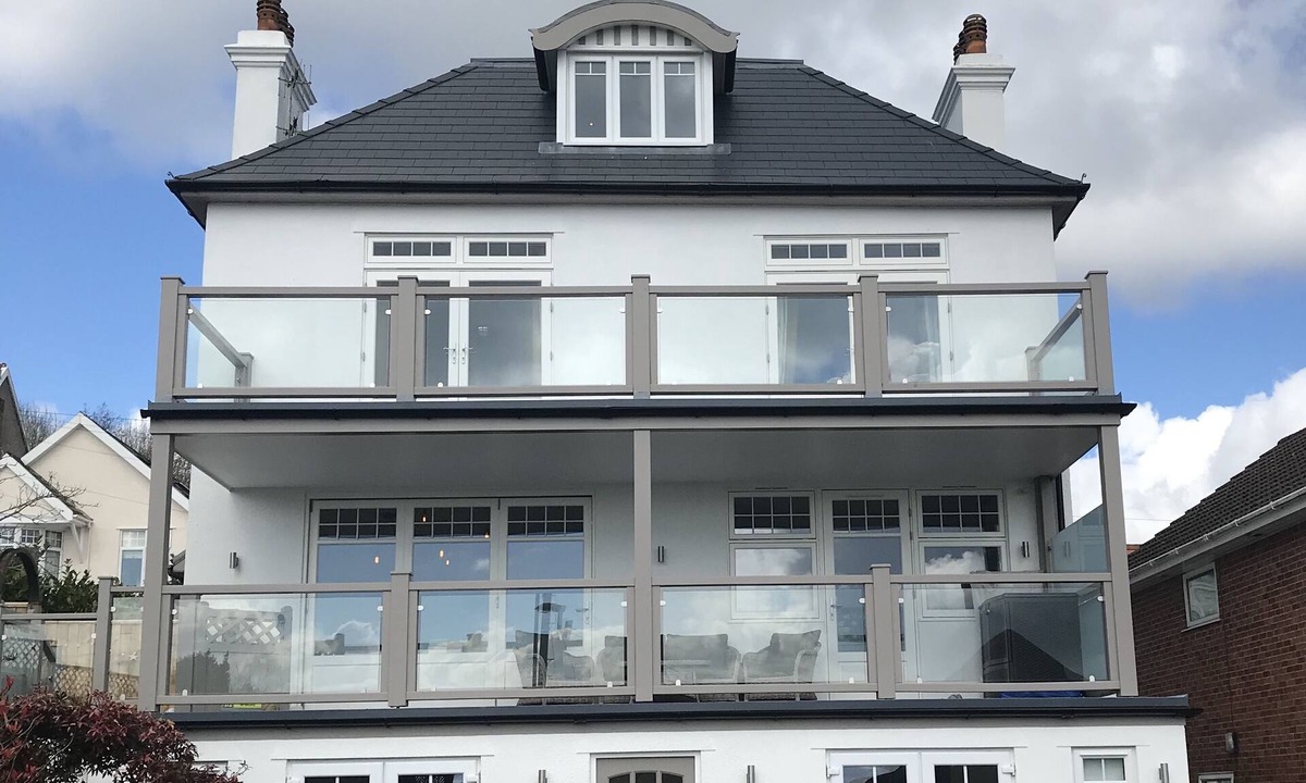 Lyme Regis Apartment | Lyme View apartment.