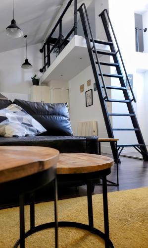 Burgos Apartment | Mía Suites II Centro Histórico - PARKING & WIFI FREE