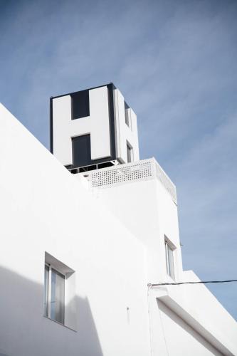 Onda House | M&A Hostal en Onda