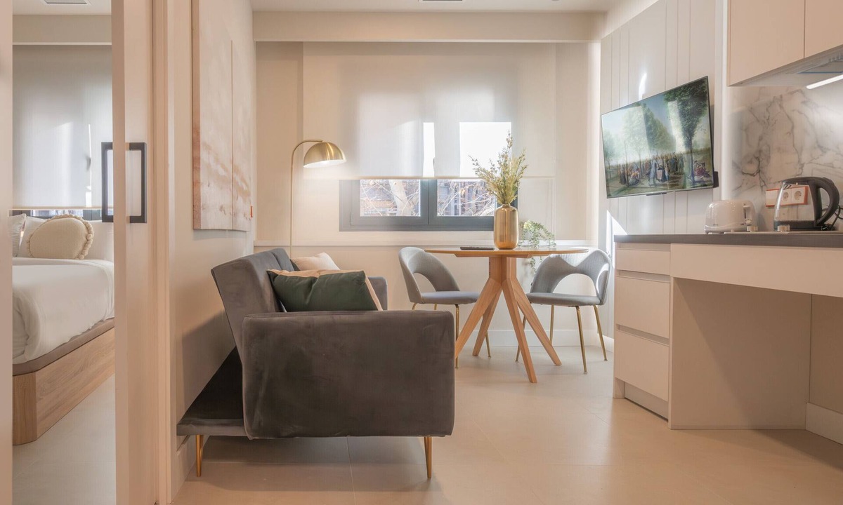 Palos de la Frontera Apartment | M (DEL29) Almudena: Your urban getaway with a park feel