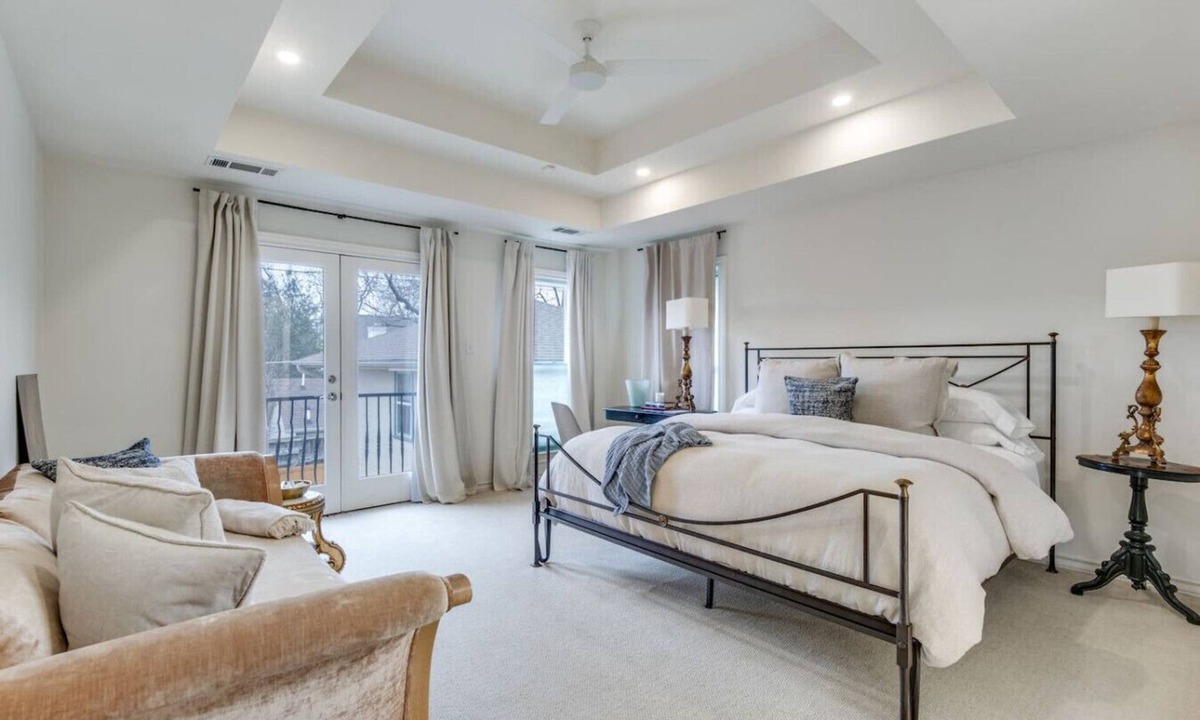 Greenland Hills House | M Streets Beauty! Ultimate High-end luxury.