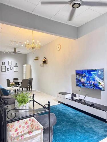 Kampung Simpah House | M & V butterworth