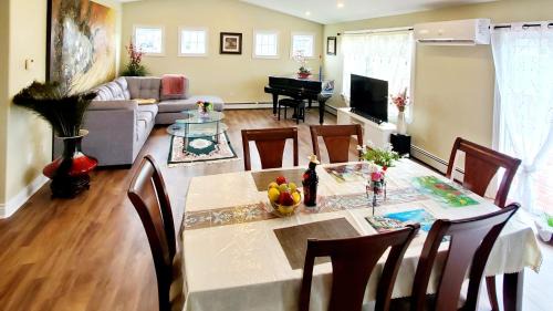 Stratford Villa | M&Y WARM inn