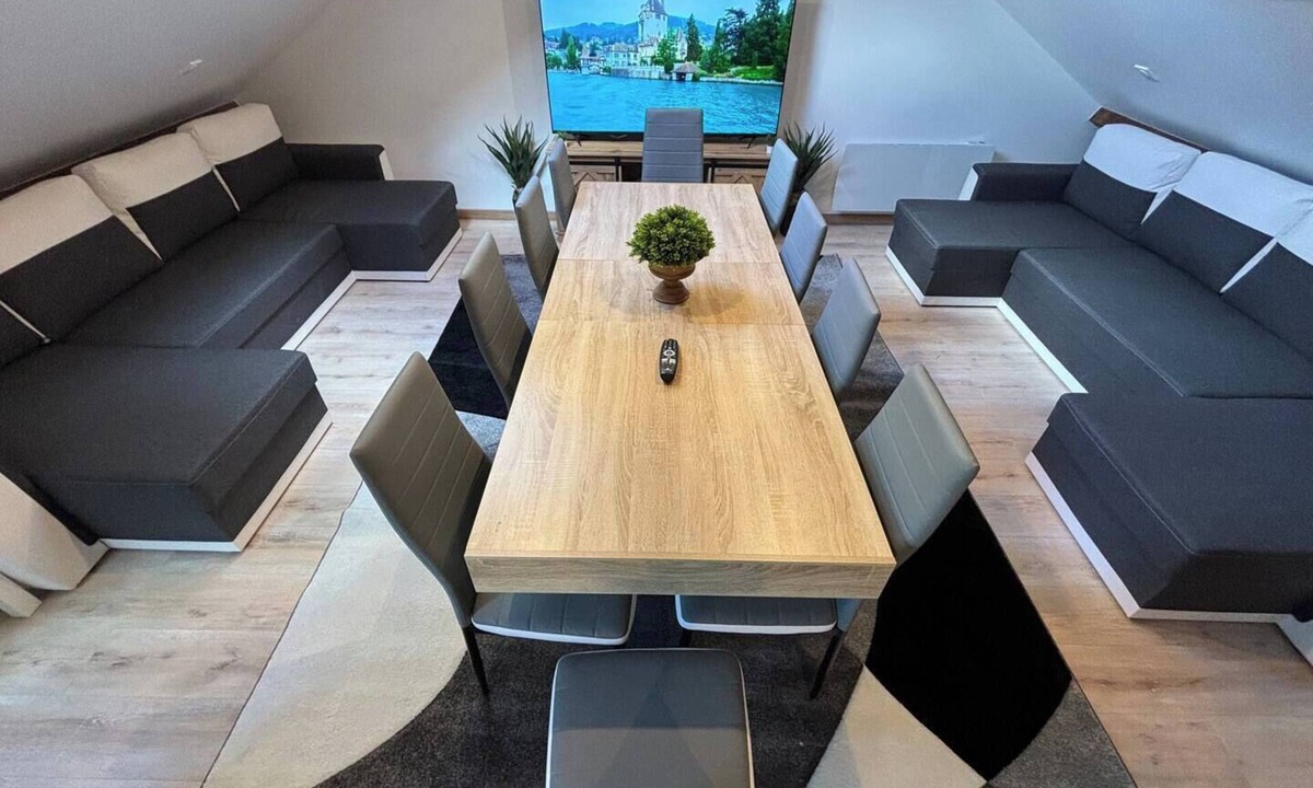 Malakoff House | M1 - Maison Architecte 8 Chambres - Parc Expo
