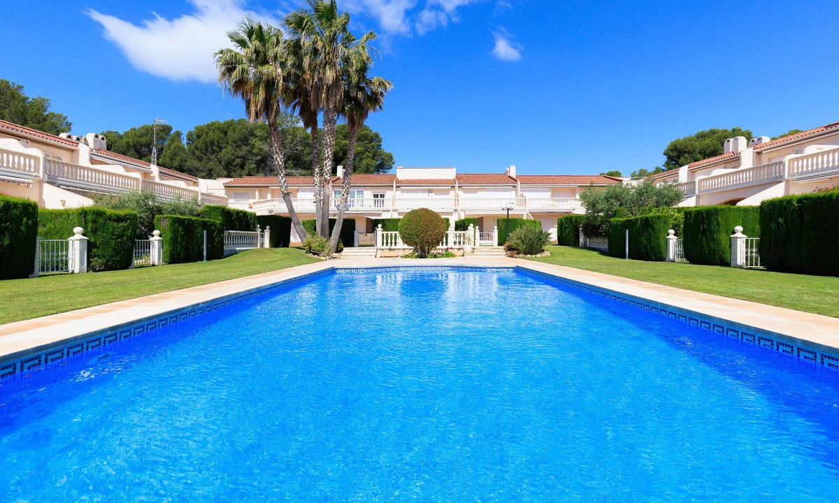 Miami Platja Ski Chalet | M408-098 CASA VILLA CRISTAL RESIDENCIAL