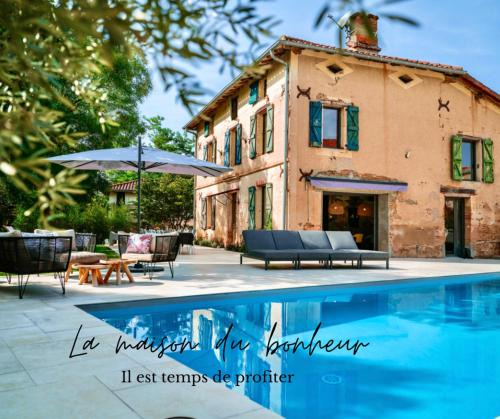 Brens House | Ma Maison du Bonheur - Grande Piscine & Terrasse