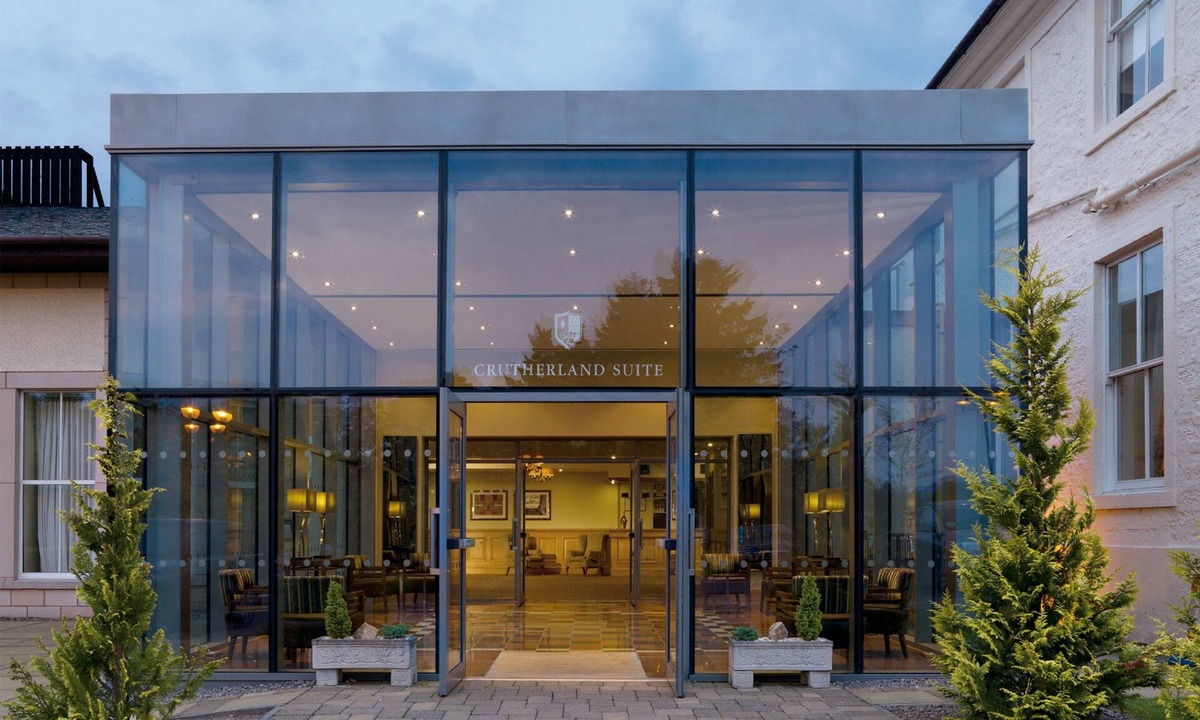 East Kilbride Hotel | Macdonald Crutherland House and Spa