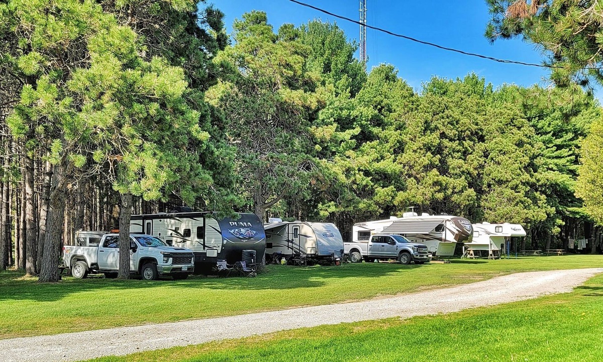 Blind River Hotel | MacIver's Motel & Campground