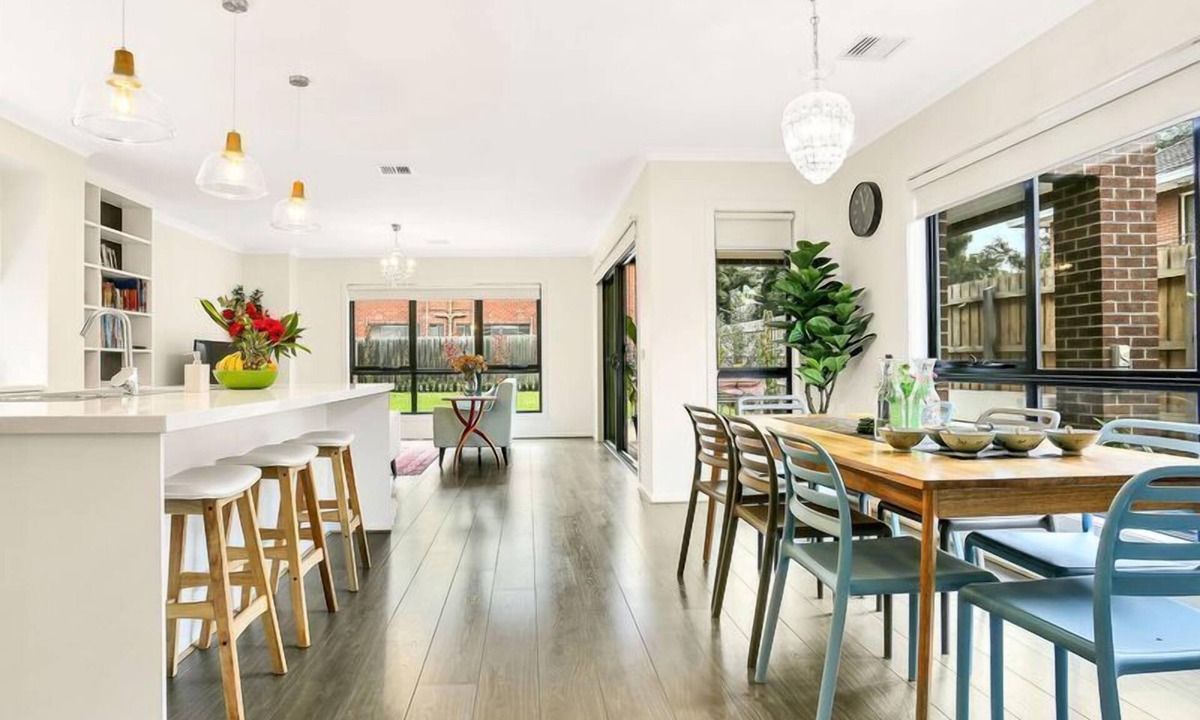 Footscray House | Macpherson Luxe 4BR House by A & T