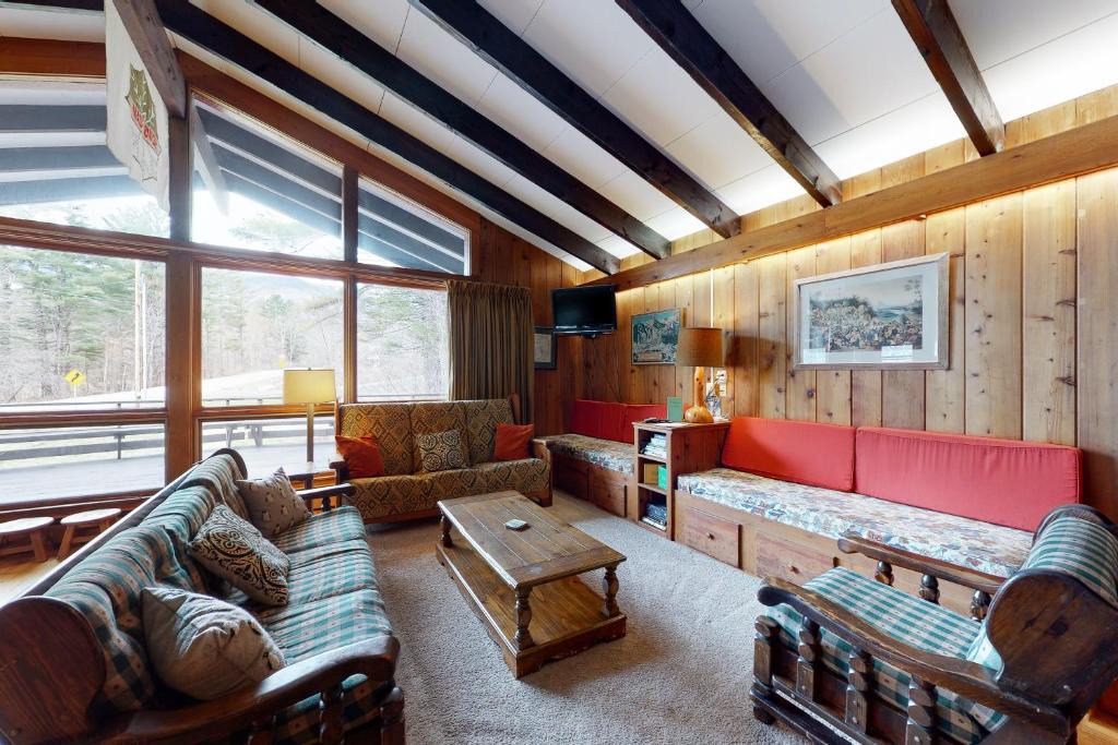 Waitsfield House | Mad House