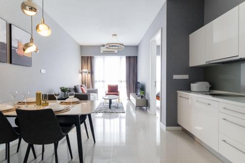 Petaling Jaya Apartment | Madam Design 2 at Kota Damansara
