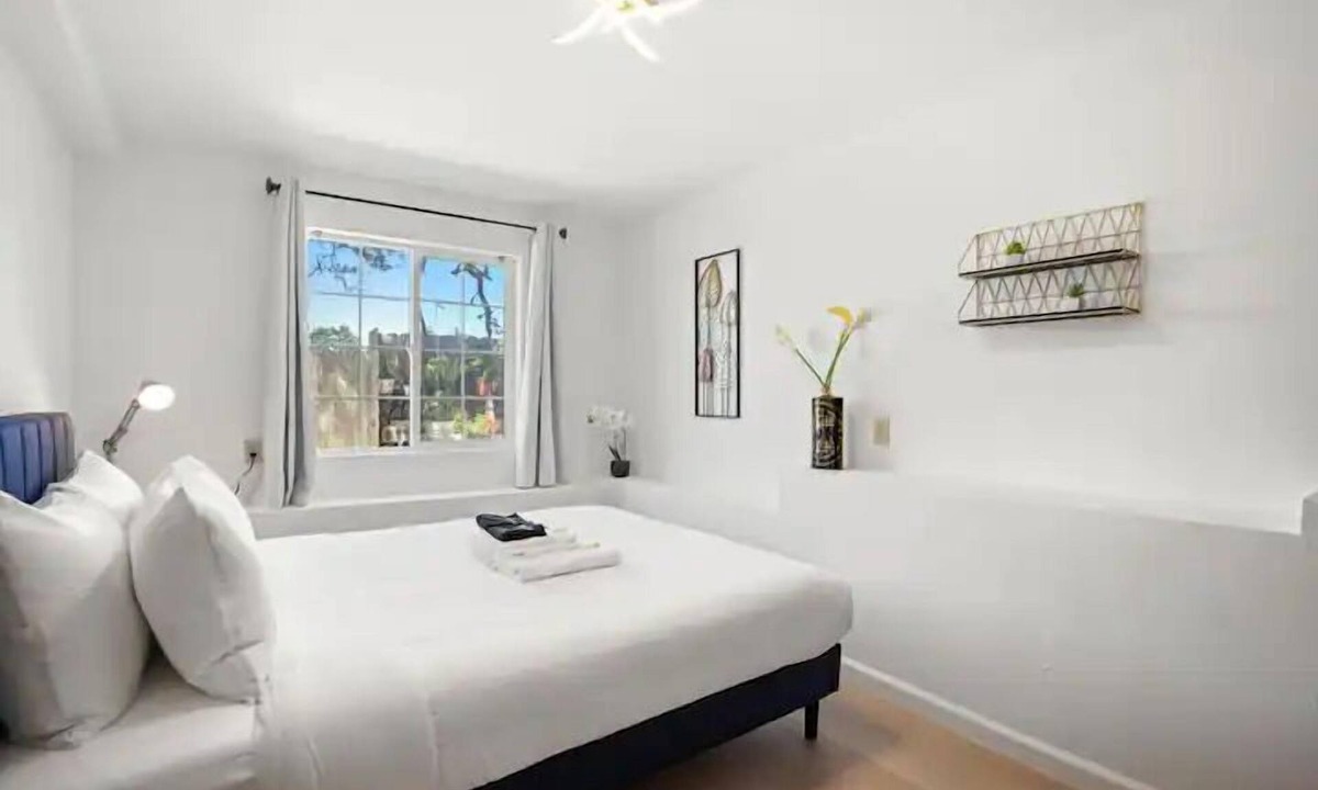 Broadmoor Apartment | Maddux Homes near Westlake
