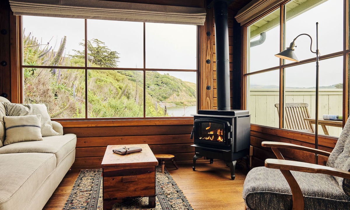 Jenner Hotel | Madeira House