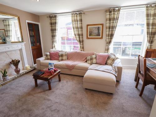 Lincoln Apartment | Madje Apartment