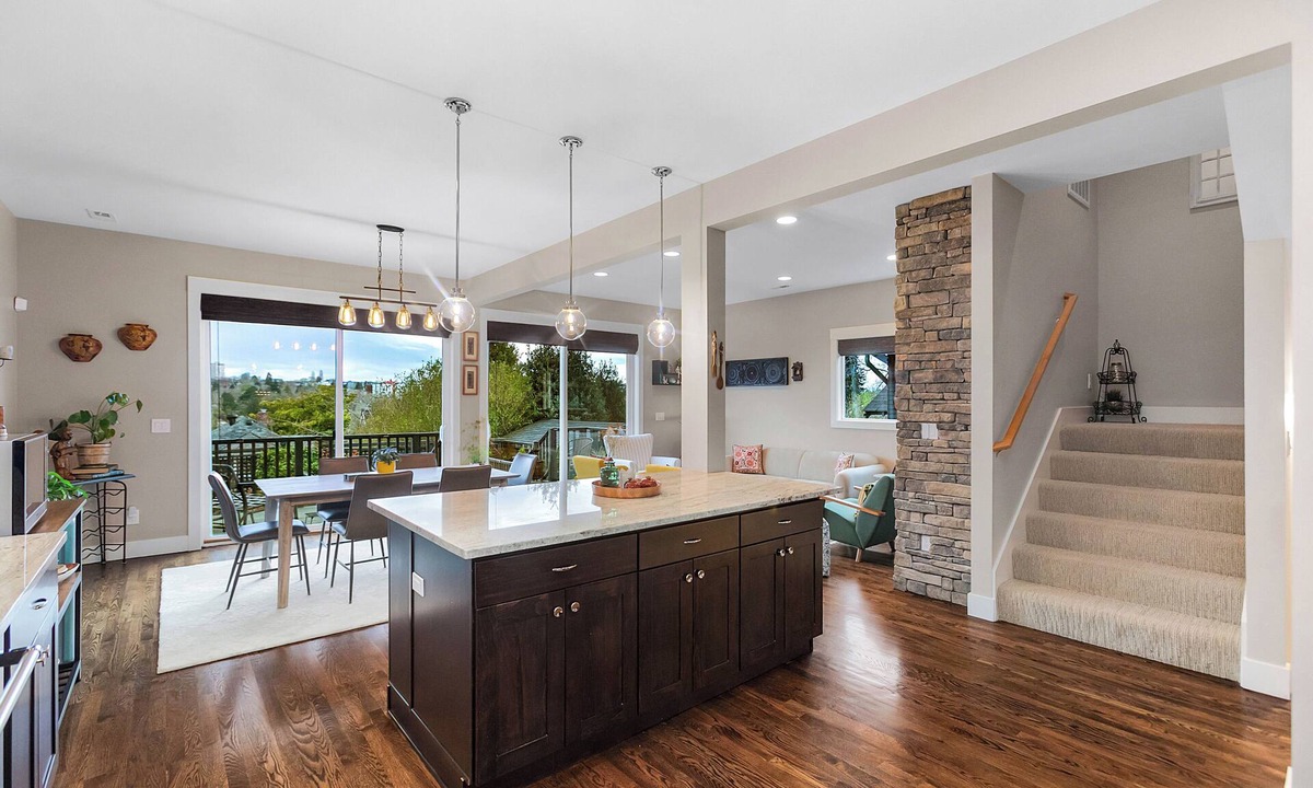 Madrona House | Madrona Bliss A Modern Escape