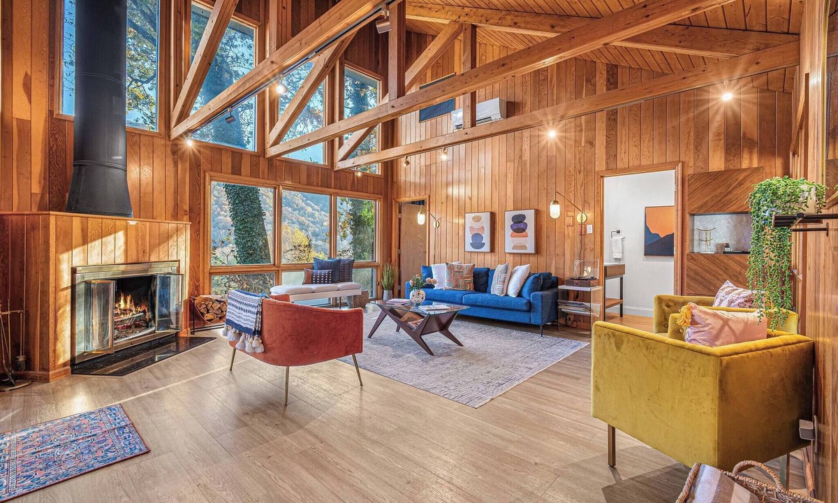 Maggie Valley Ski Chalet | MaggiePinesHideaway