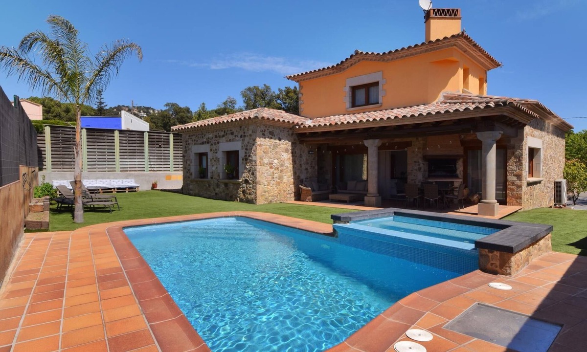 Santa Cristina de Aro Villa | Magica CostaBravaSi - Pool, A/C, garden, BQ