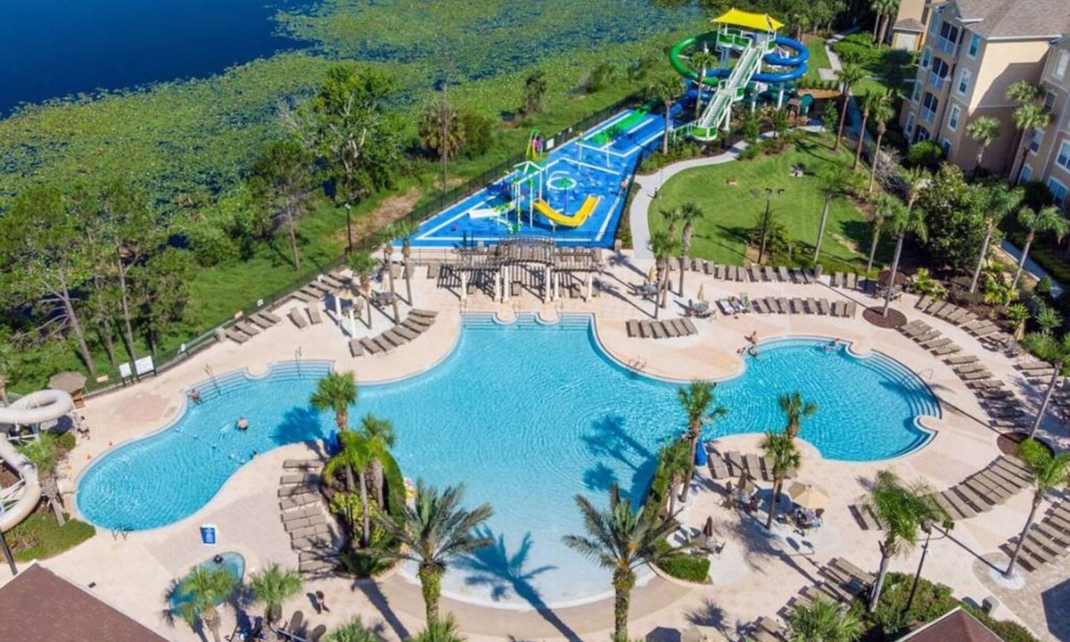 Windsor Hills House | Magical Adv 5 Star Villa Movie Room Arcade Pool and More