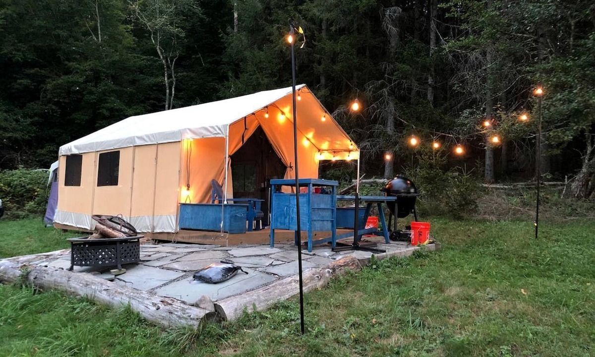 Roscoe RV Rental | Magical Catskill Glamping Retreat Two Hours from NYC