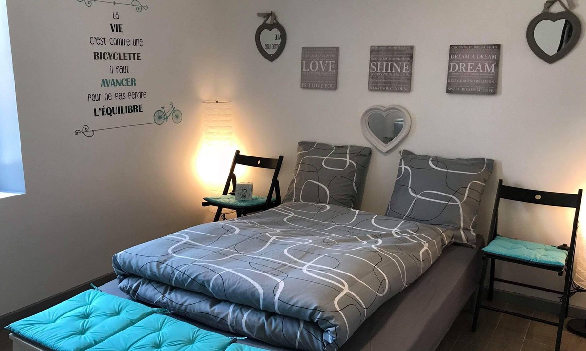 Rogny-les-Sept-Ecluses Apartment | Magnificent apartment