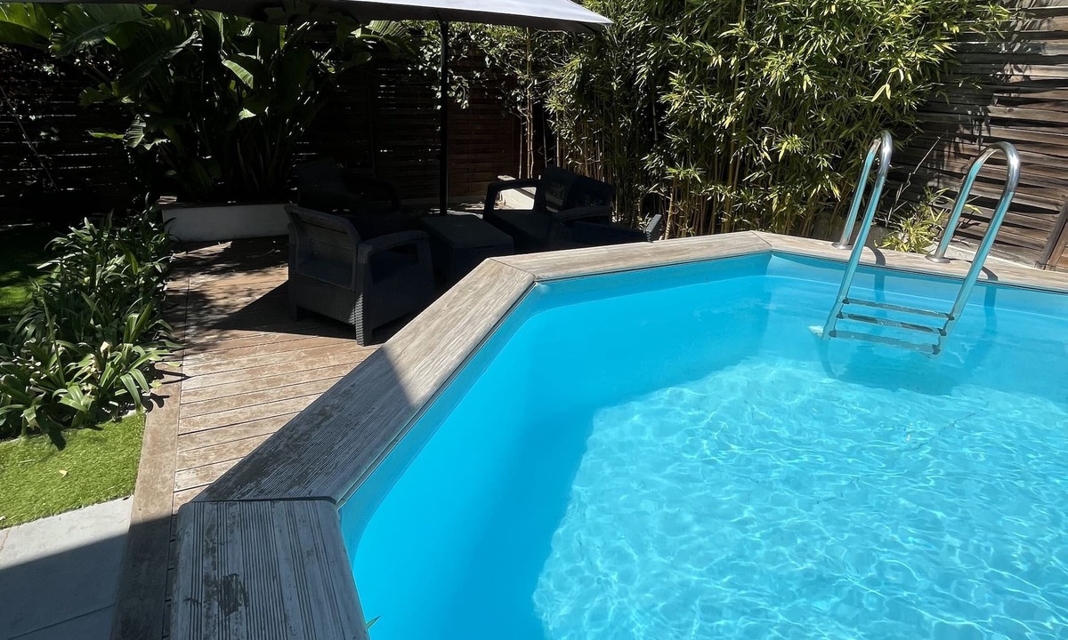 Saint-Laurent-du-Var Villa | Magnificent villa 100m2 ground floor with private pool and parking