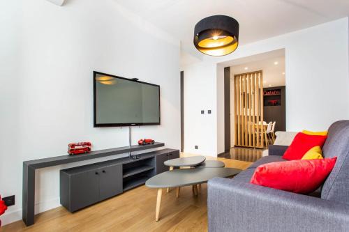 Quartier de la Folie-Mericourt Apartment | Magnificent apartment - 2BR-6P - Republique