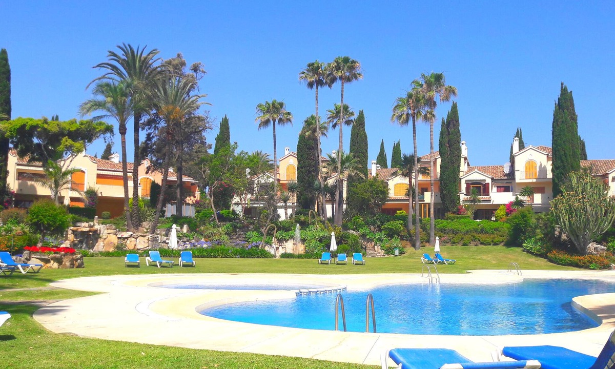 New Golden Mile Apartment | Magnificent apartment in urbanization on the beach, overlooking the sea.