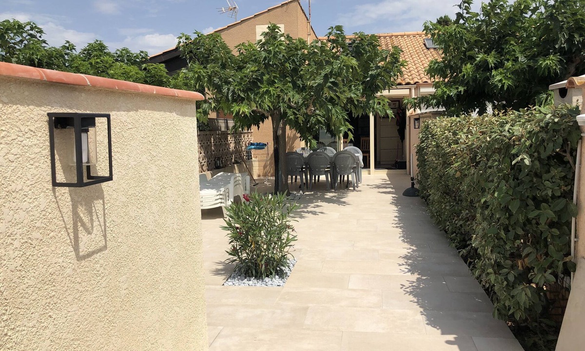 Portiragnes-Plage House | Magnificent house 150 m from the sea, listed, air-conditioned Free WiFi