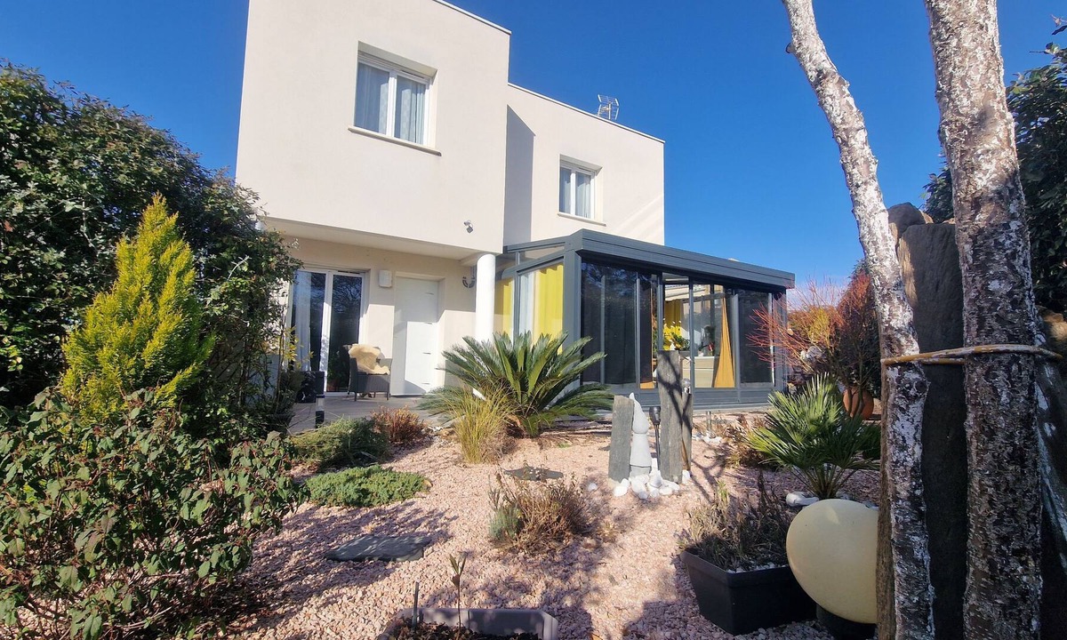 Juvignac Other | Magnificent modern fully air-conditioned house