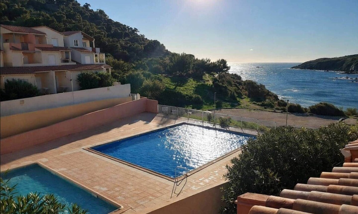 Cerbere Apartment | Magnificent sea view apartment with swimming pool