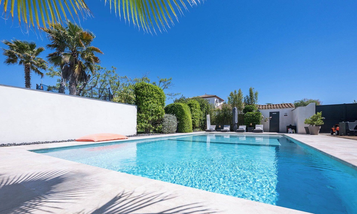 Perols Villa | Magnificent single storey villa 260 m2 superb swimming pool - 4 bedrooms 3 bathrooms