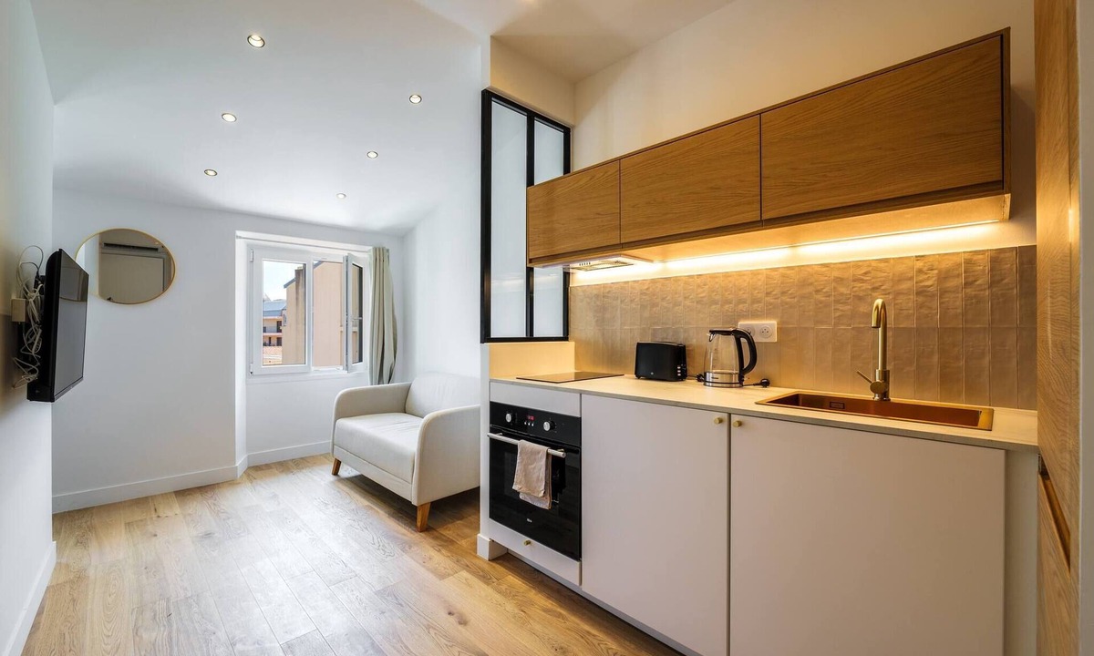 Gambetta Apartment | Magnificent studio boulevard Gambetta - B